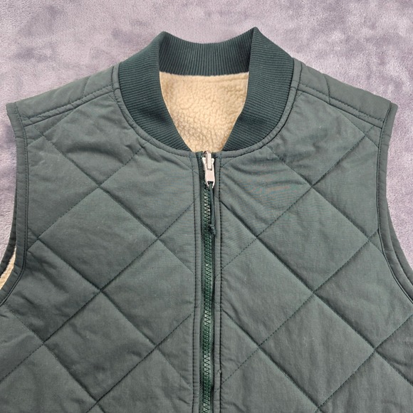 The North Face Vest Women S Green Reversible Quilted Sherpa Fleece Bomber - Picture 2 of 11